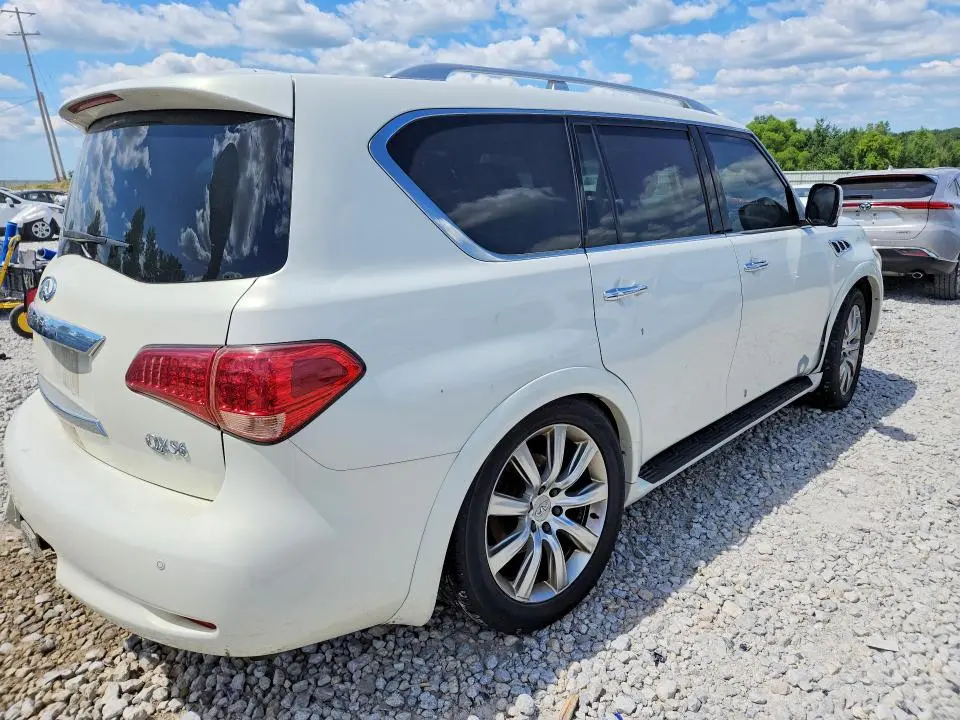 2011 INFINITI QX56 BASE  