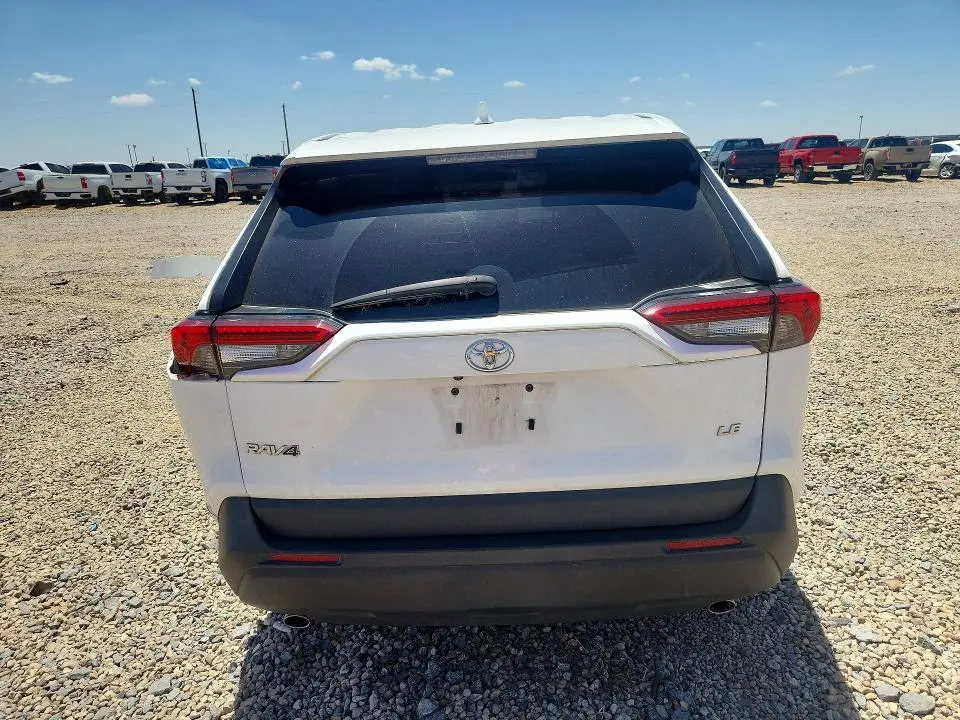 2023 TOYOTA RAV4 LE  