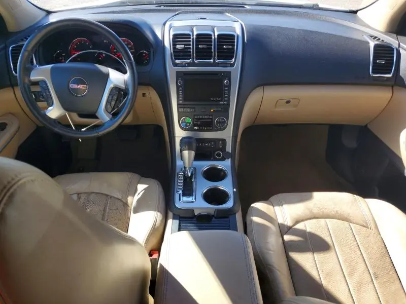 2011 GMC ACADIA SLT-2  