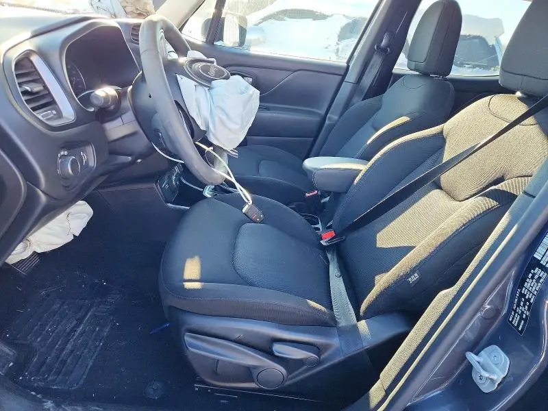 2023 JEEP RENEGADE LATITUDE  