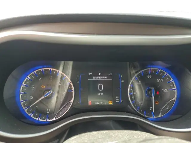 2020 CHRYSLER VOYAGER LXI  