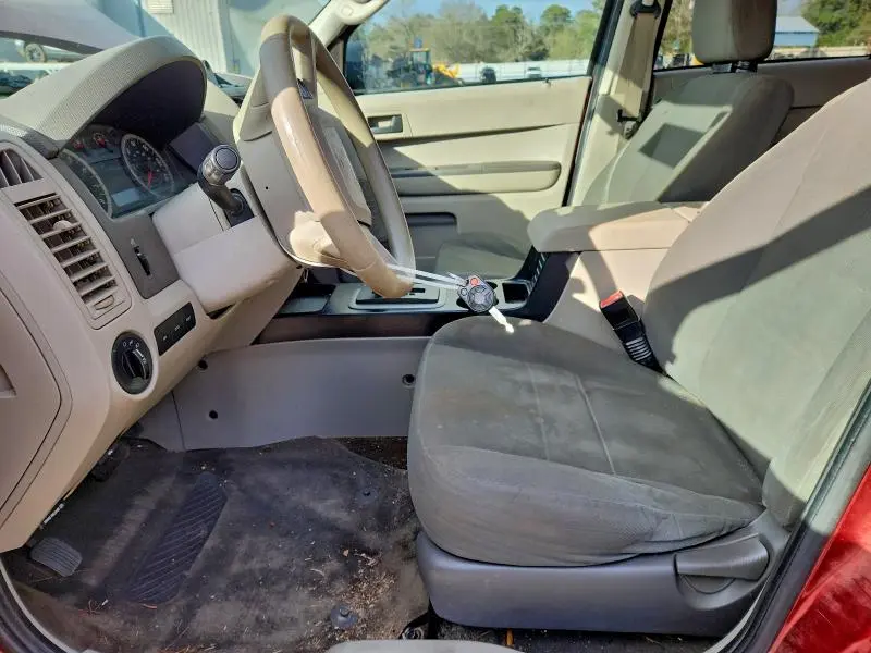 2012 FORD ESCAPE XLS  