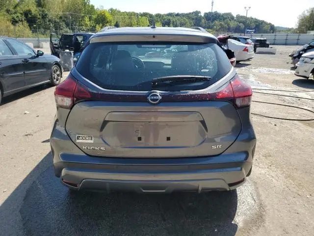 2024 NISSAN KICKS SR  