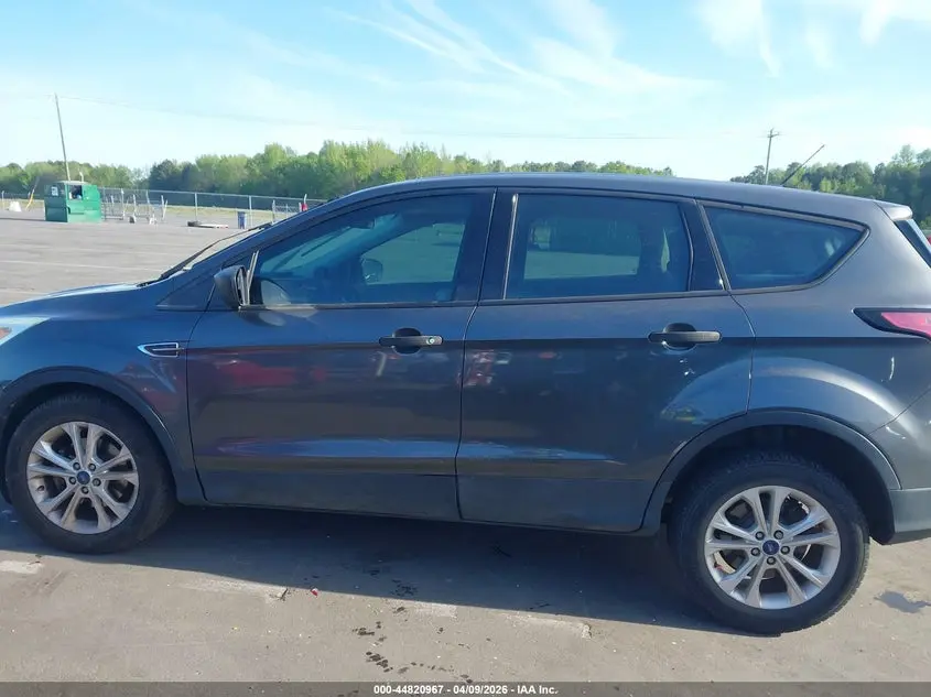 2017 FORD ESCAPE S