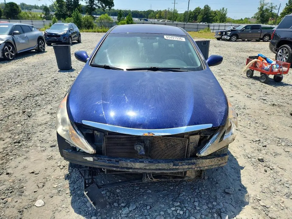 2013 HYUNDAI SONATA GLS  