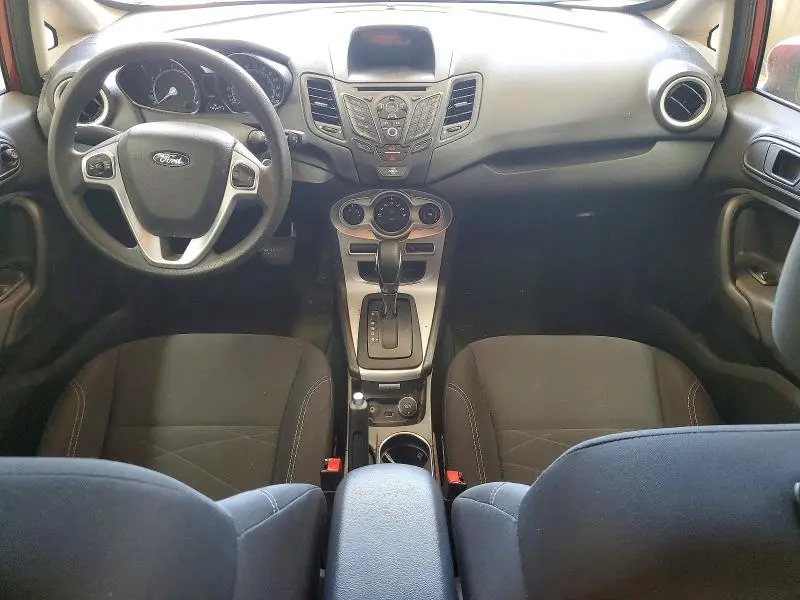2017 FORD FIESTA SE  