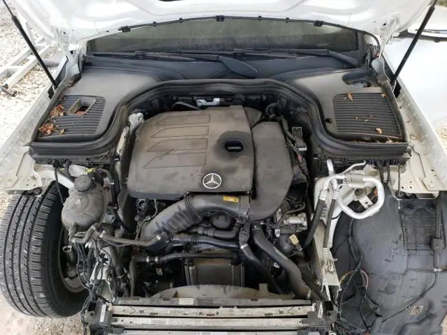 2021 MERCEDES-BENZ GLC 300 4MATIC  