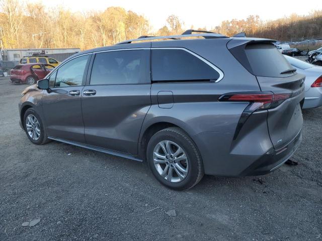 2022 TOYOTA SIENNA LIMITED