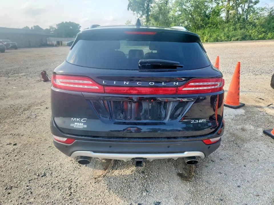 2015 LINCOLN MKC   