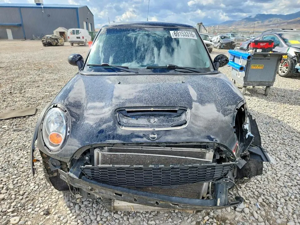 2010 MINI COOPER S  