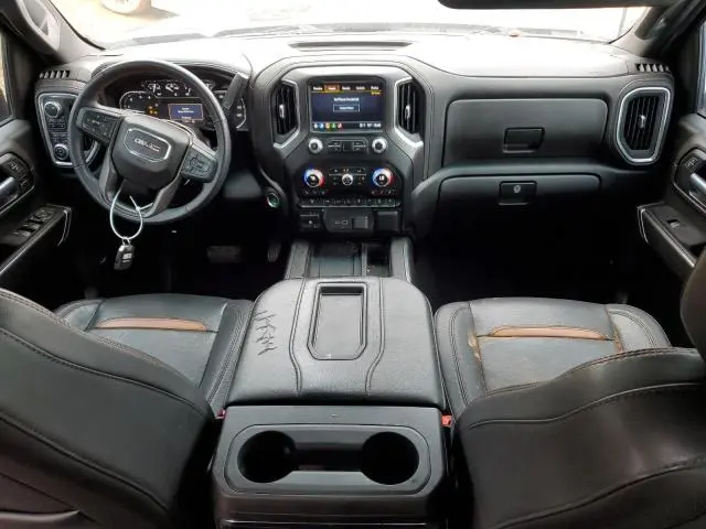 2022 GMC SIERRA K2500 AT4  