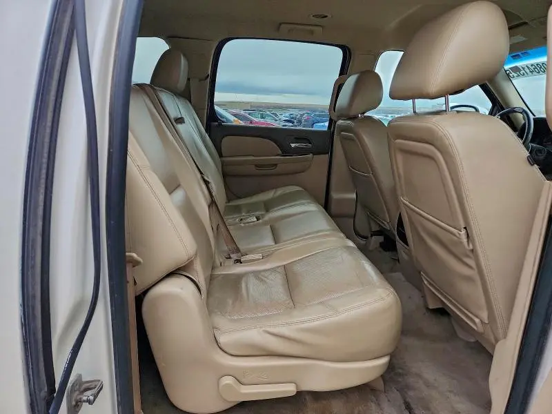 2012 CHEVROLET SUBURBAN C1500 LTZ  