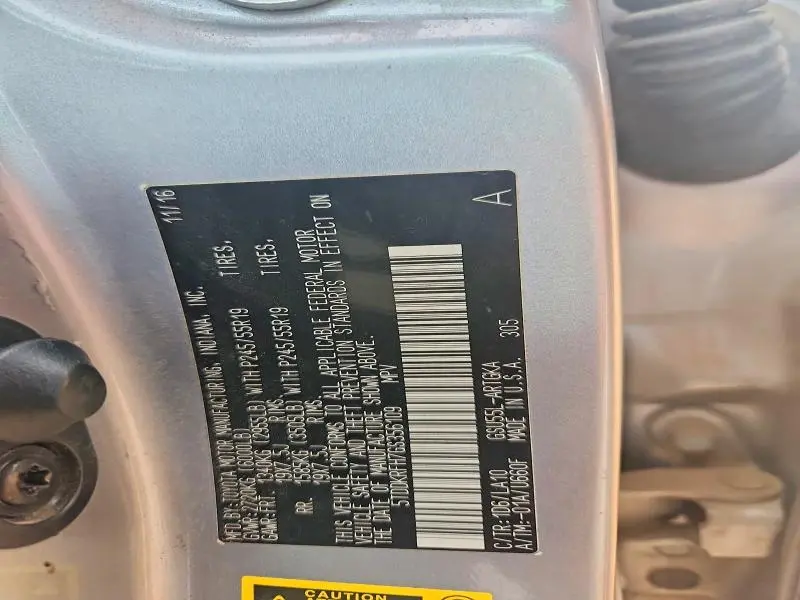 2016 TOYOTA HIGHLANDER LIMITED  