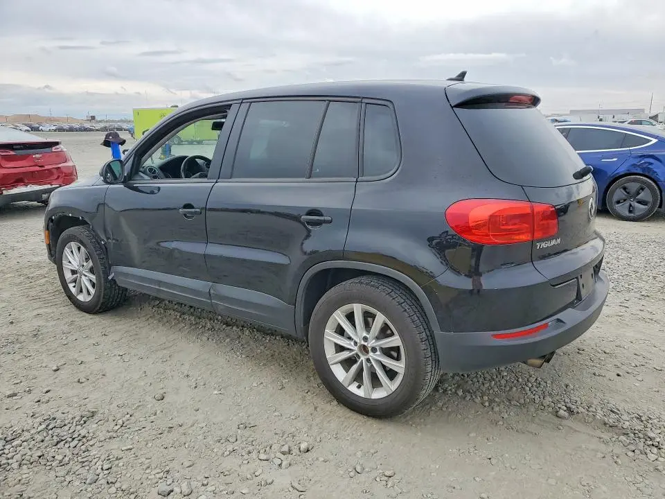 2014 VOLKSWAGEN TIGUAN S  