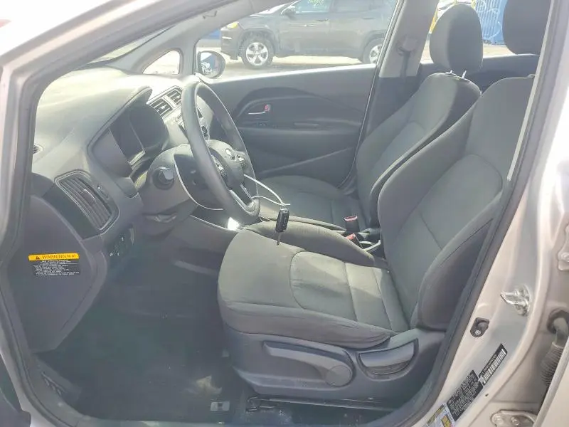 2015 KIA RIO LX  