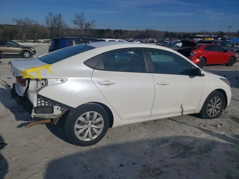 2022 HYUNDAI ACCENT SE  
