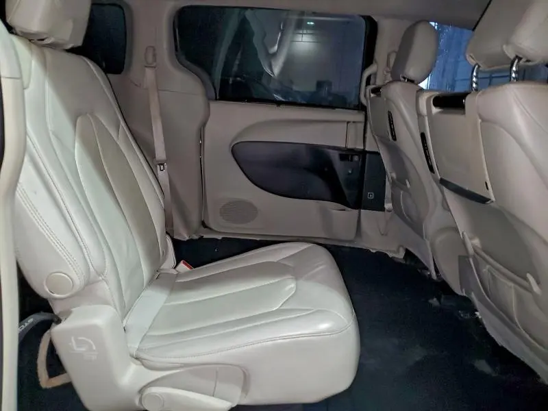 2017 CHRYSLER PACIFICA TOURING L PLUS  