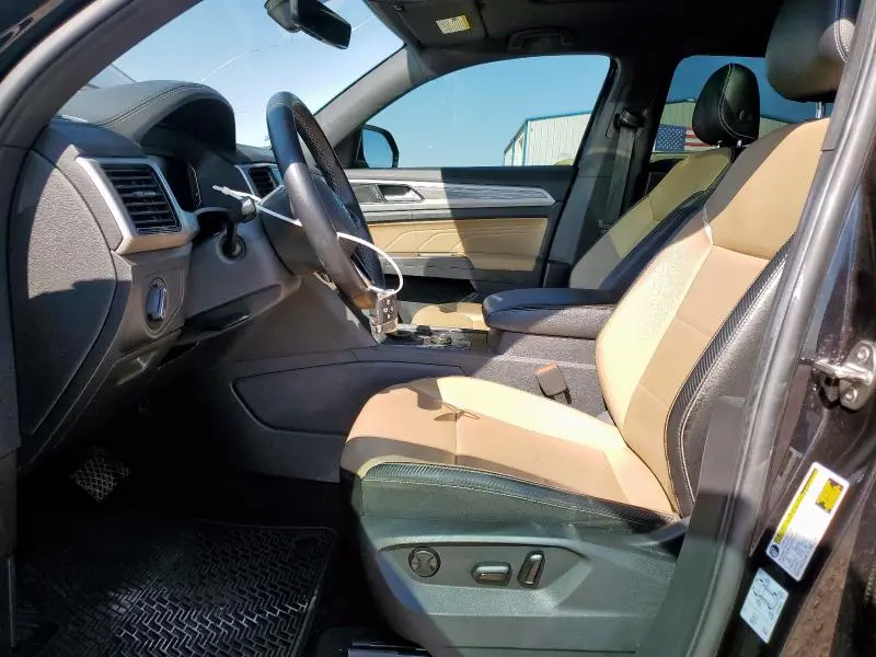 2022 VOLKSWAGEN ATLAS CROSS SPORT SE  