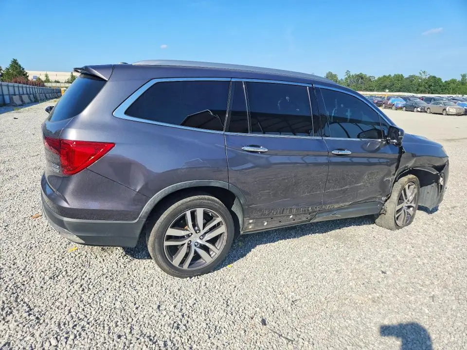 2017 HONDA PILOT TOURING  