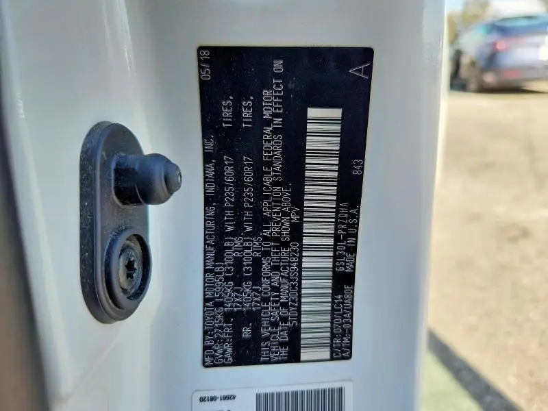 2018 TOYOTA SIENNA XLE 8-PASSENGER  