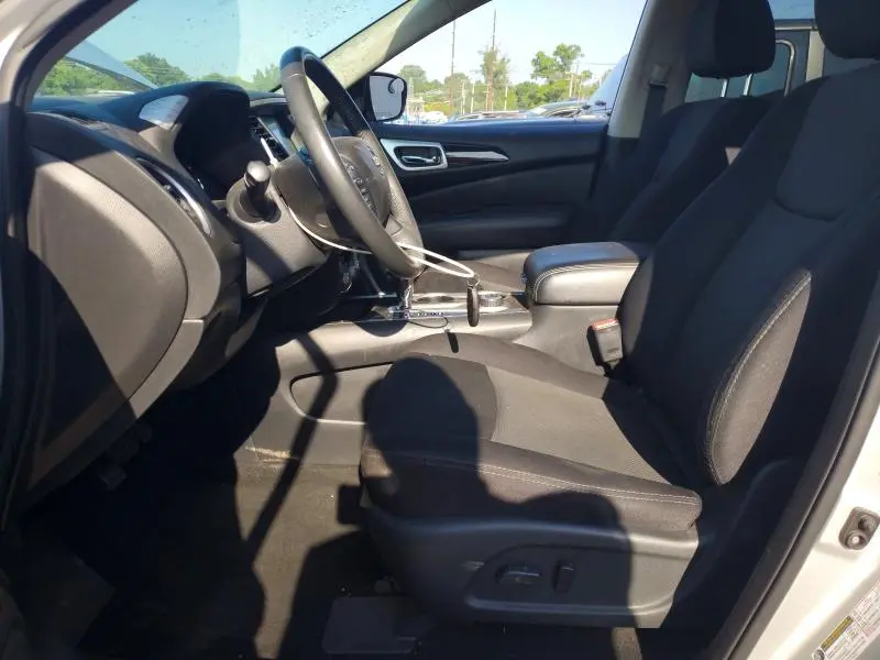 2018 NISSAN PATHFINDER SV  