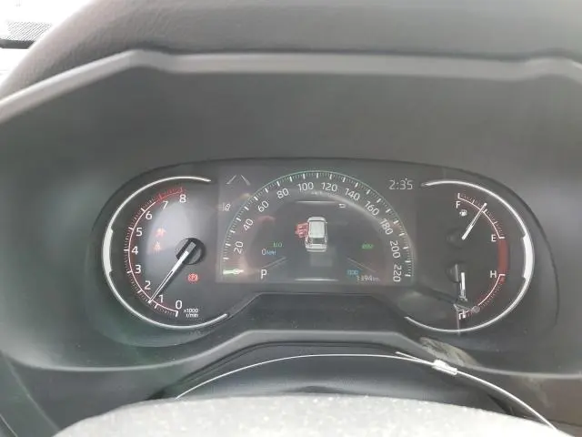 2025 TOYOTA RAV4 LE  