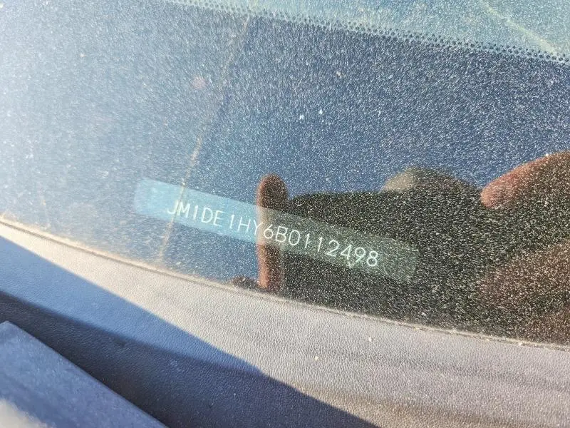 2011 MAZDA MAZDA2   