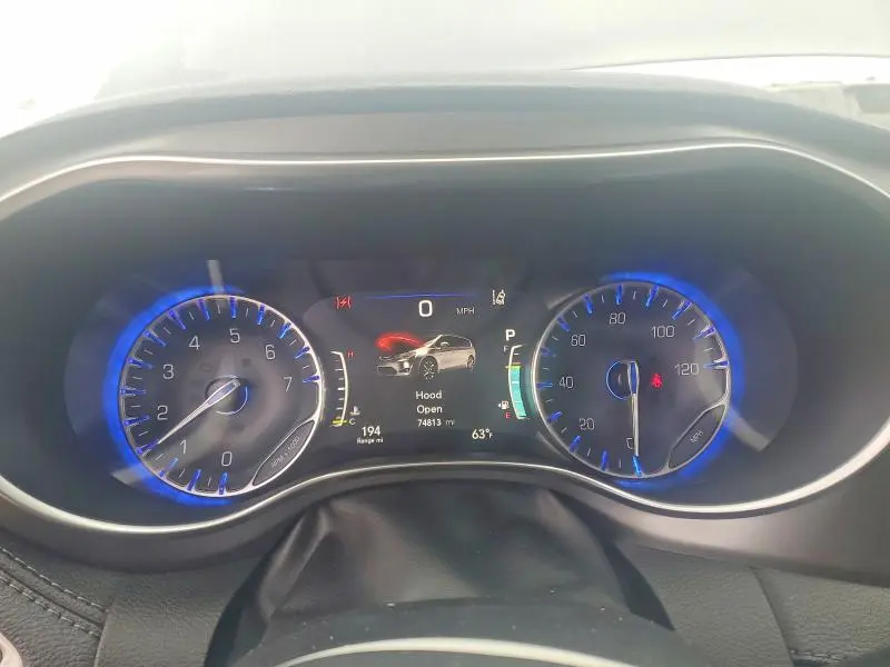 2018 CHRYSLER PACIFICA LIMITED  