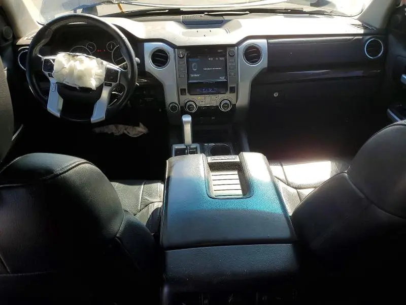 2017 TOYOTA TUNDRA CREWMAX LIMITED  