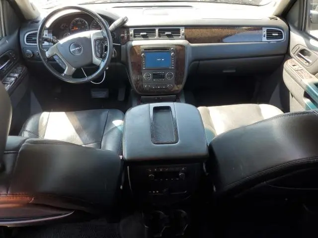 2011 GMC YUKON DENALI  