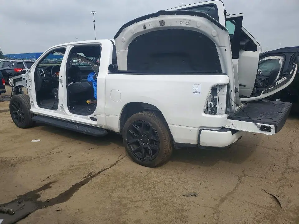 2023 RAM 1500 LARAMIE  