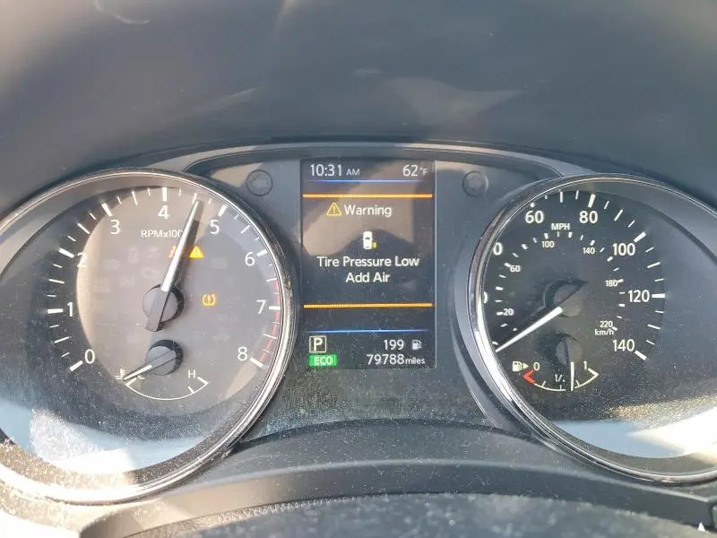 2018 NISSAN ROGUE SV  