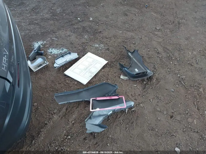 2025 HONDA HR-V 2WD LX