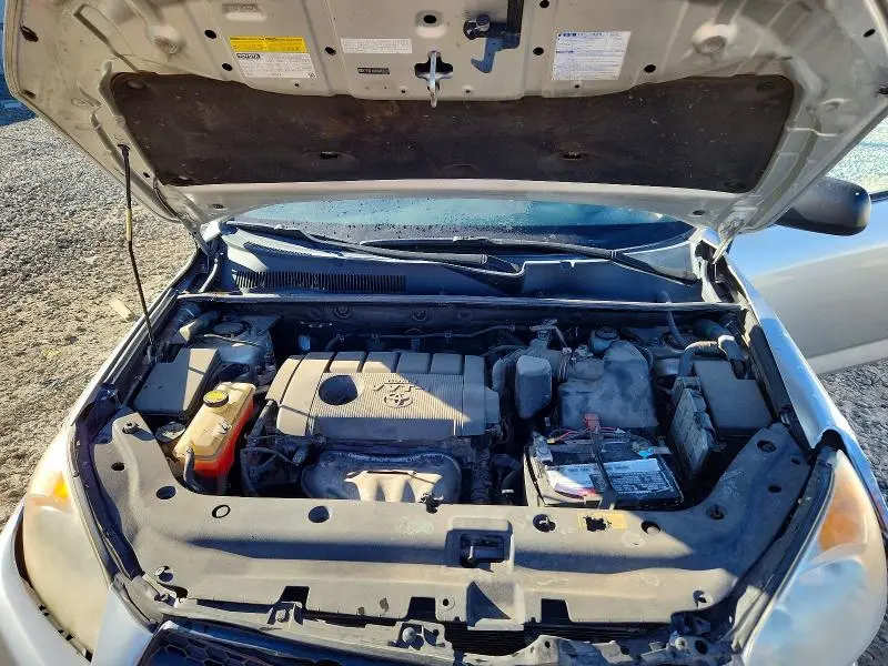2011 TOYOTA RAV4 BASE  