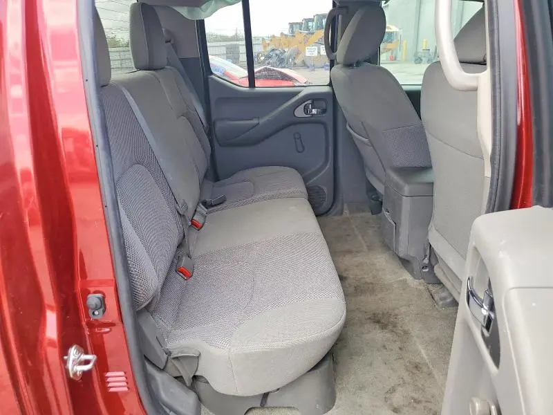2018 NISSAN FRONTIER S  