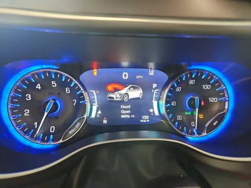 2018 CHRYSLER PACIFICA LIMITED  
