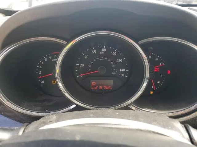 2011 KIA SORENTO BASE