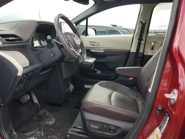2022 TOYOTA SIENNA LIMITED  
