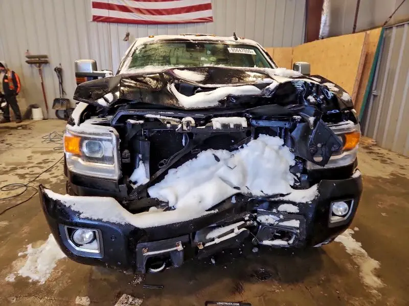 2019 GMC SIERRA K2500 DENALI  