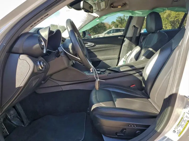 2019 ALFA ROMEO GIULIA TI  
