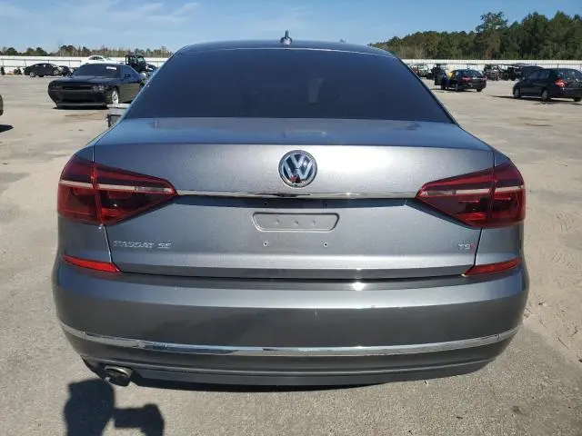 2017 VOLKSWAGEN PASSAT SE  