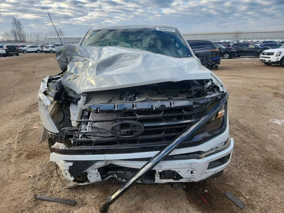2024 FORD F150 XLT  