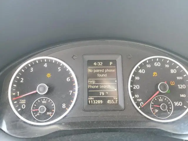 2011 VOLKSWAGEN TIGUAN S  