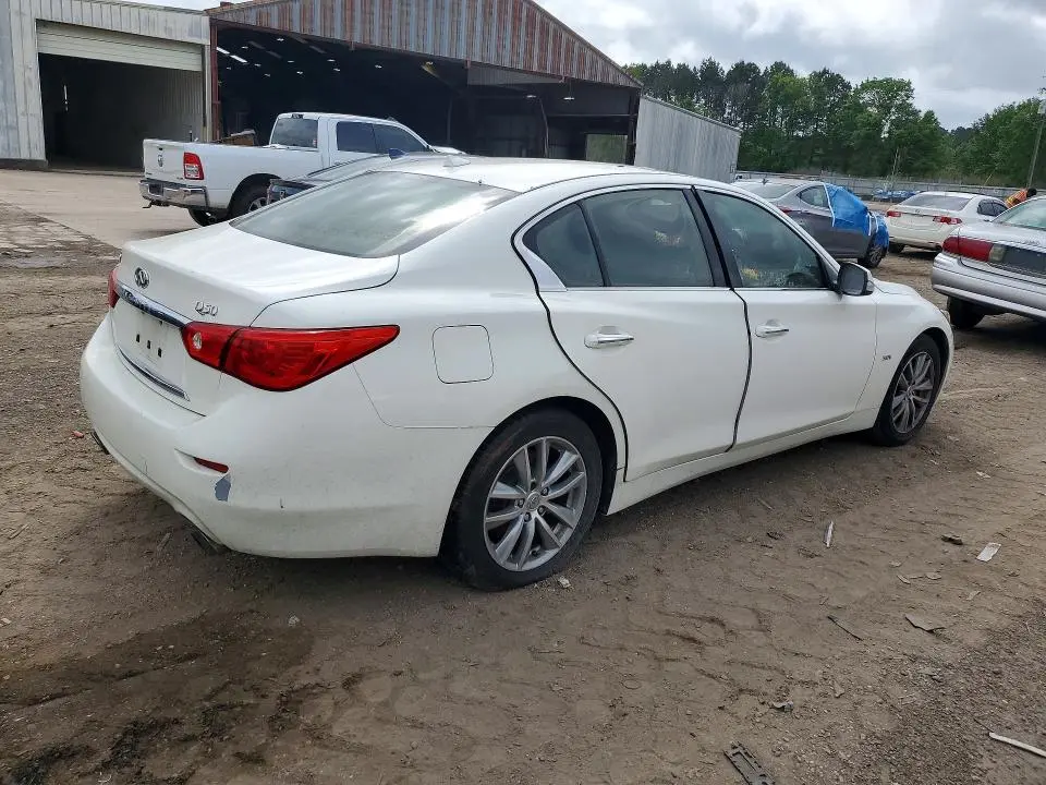 2017 INFINITI Q50   