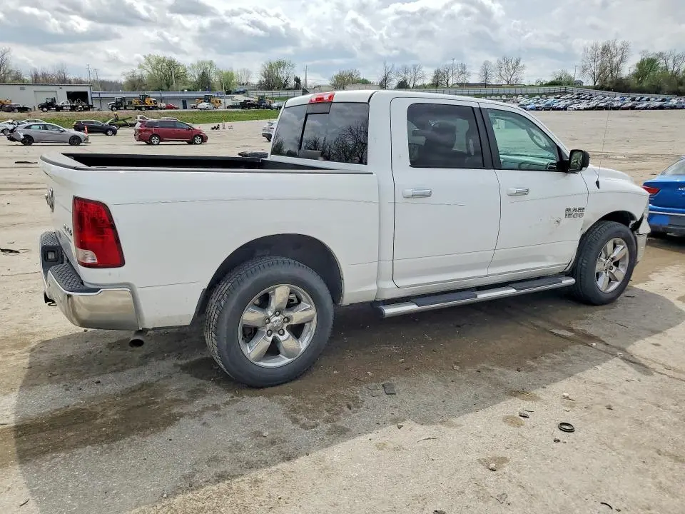 2014 RAM 1500 SLT  