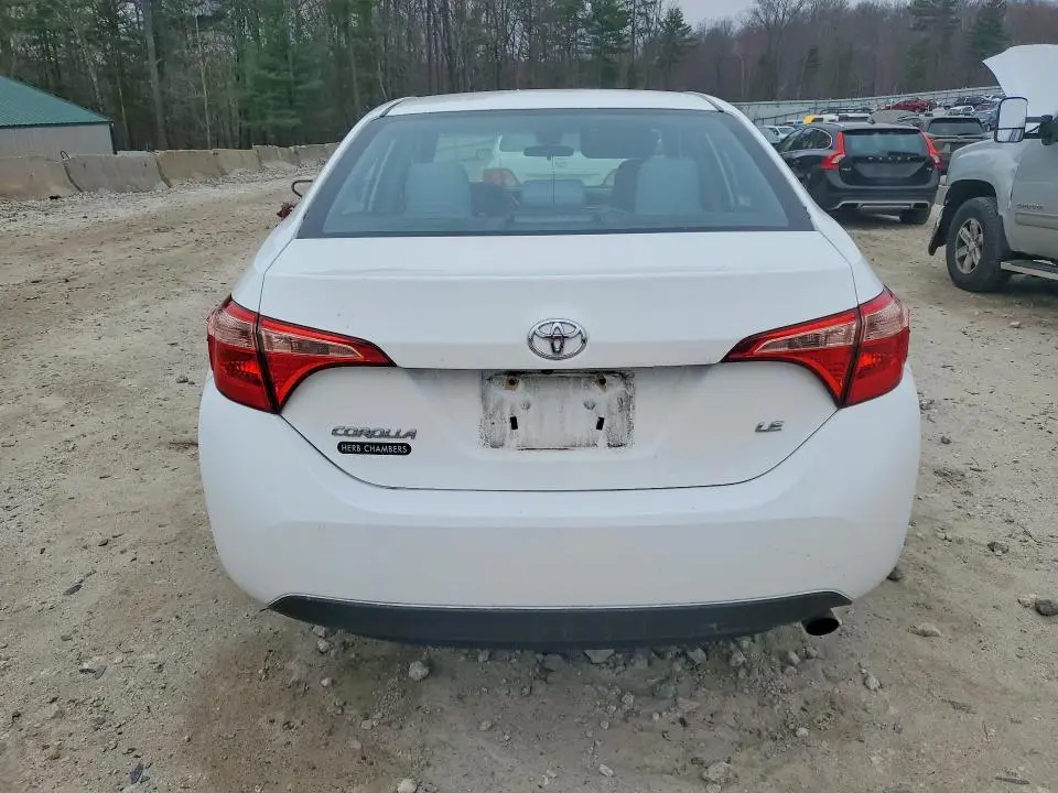 2019 TOYOTA COROLLA LE  