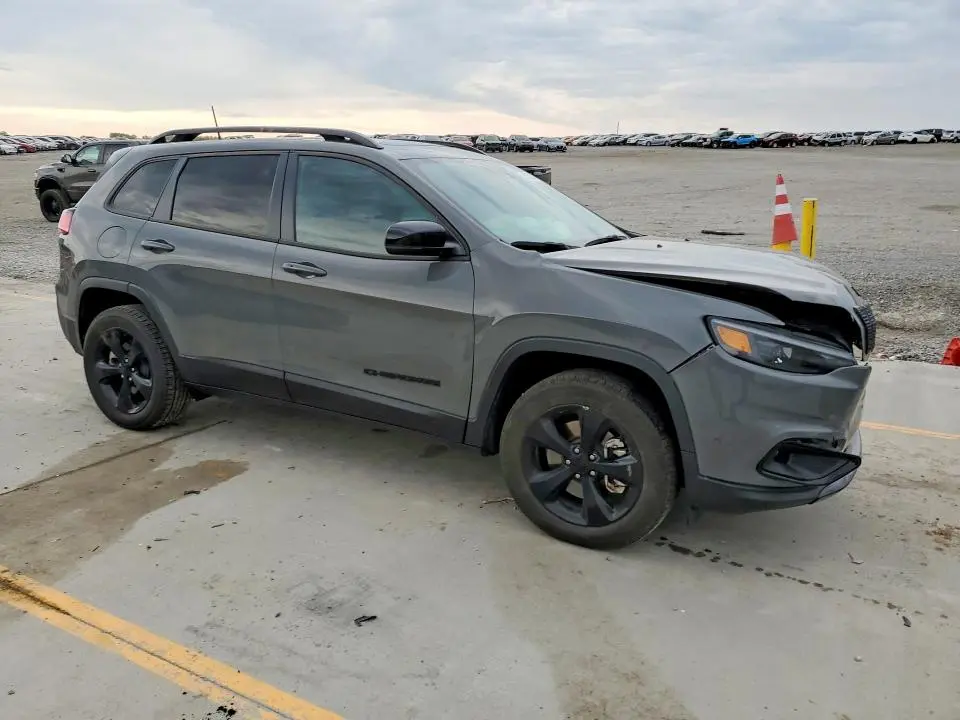 2023 JEEP CHEROKEE ALTITUDE LUX  