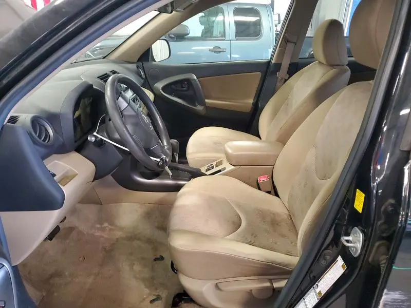 2010 TOYOTA RAV4 BASE  