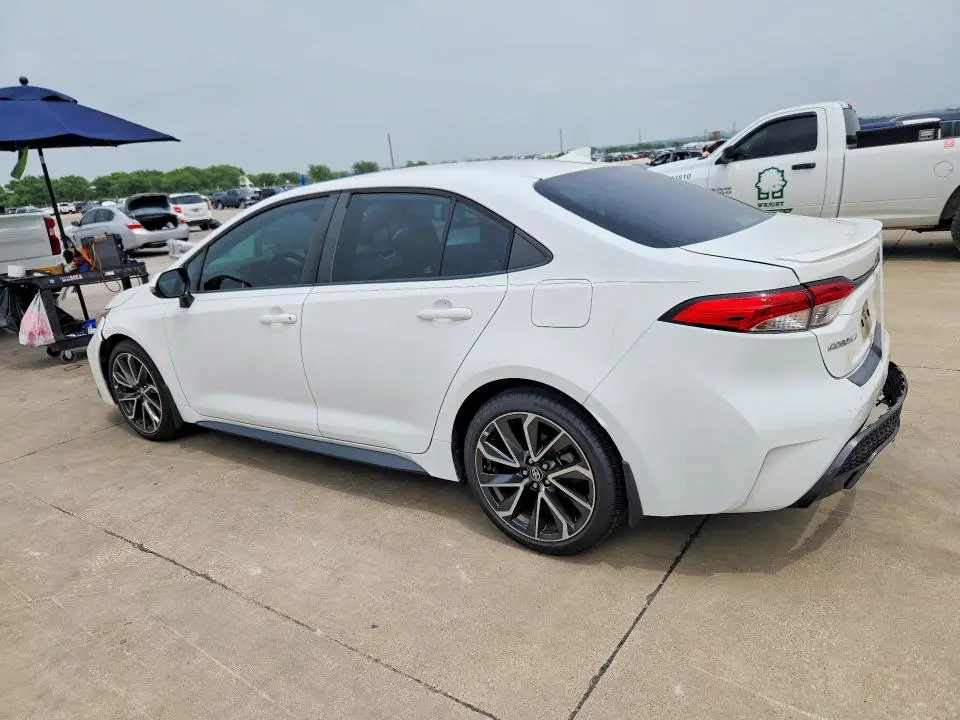 2021 TOYOTA COROLLA SE  
