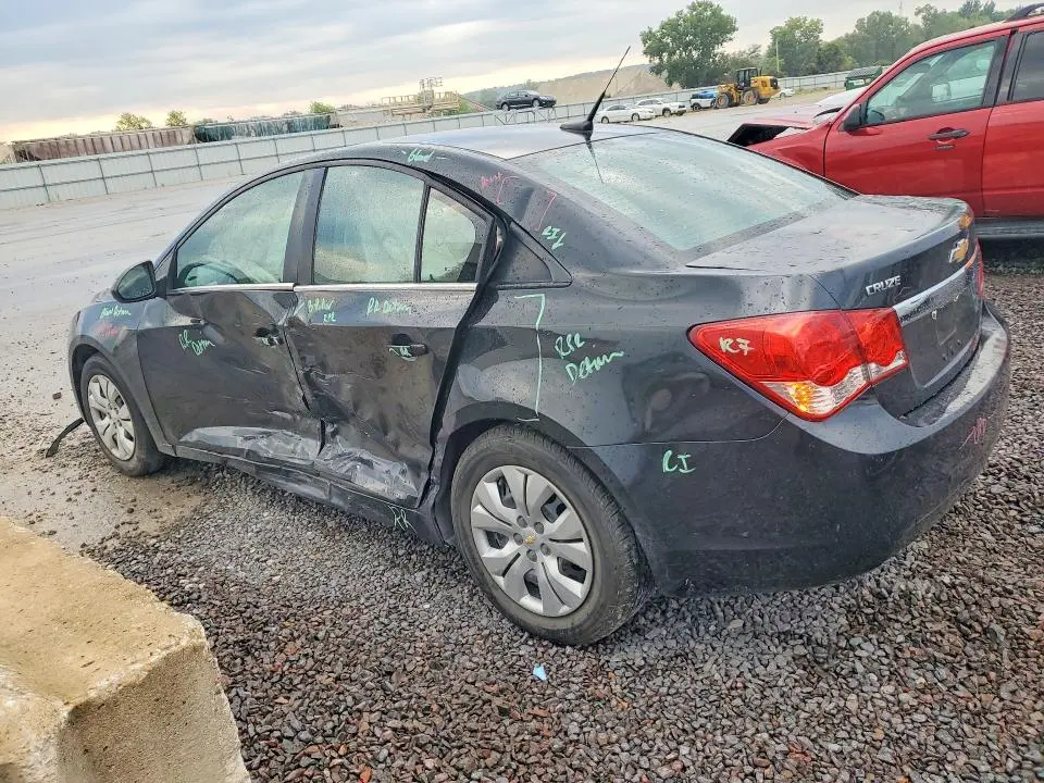 2012 CHEVROLET CRUZE LS  